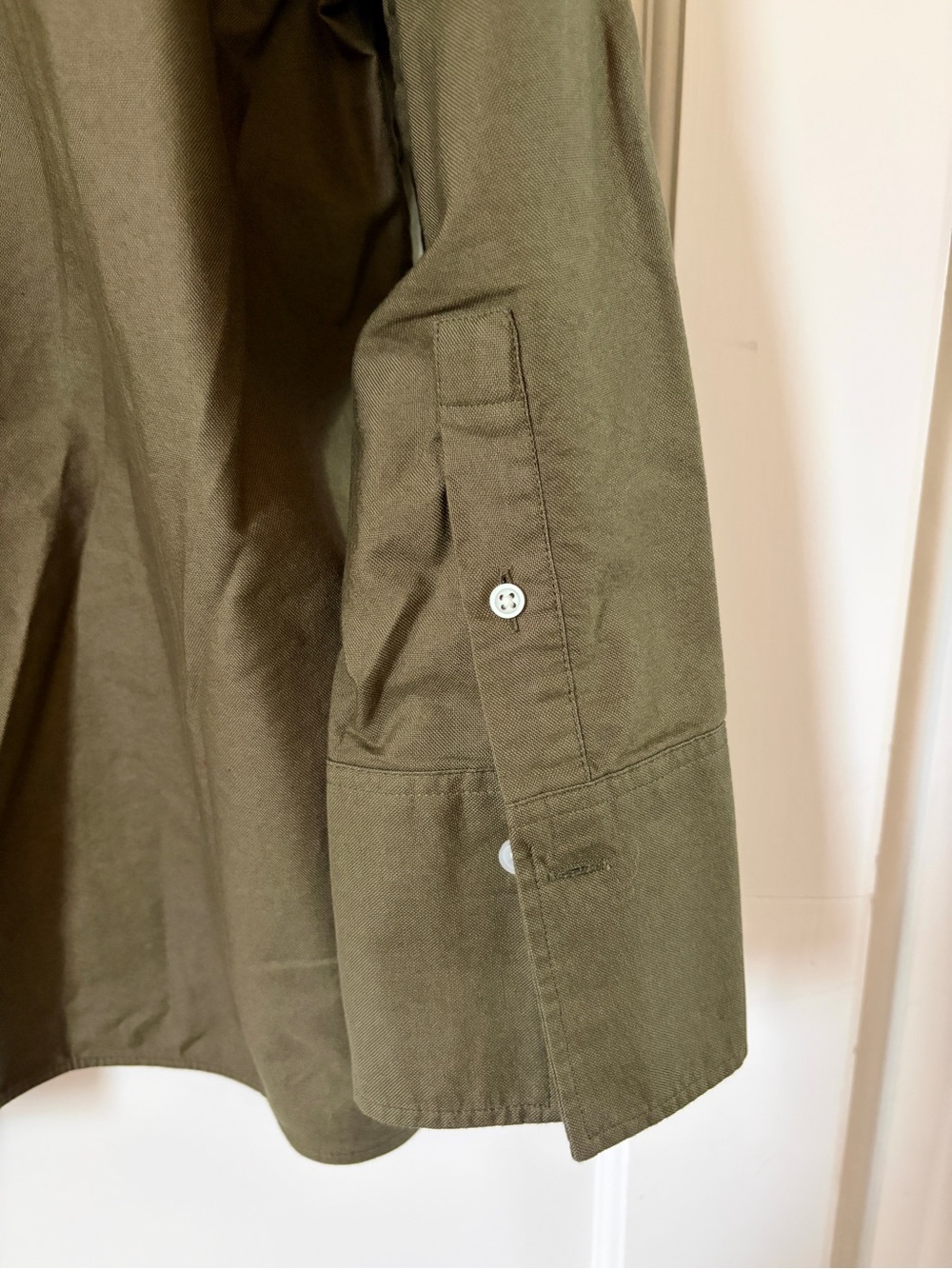 Everlane Olive Green Utility Button-Down Shirt - NWT - Picture 4 of 8